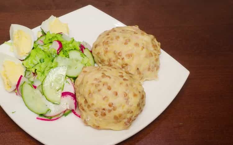 Steamed meatballs in a slow cooker: a step by step recipe with photos