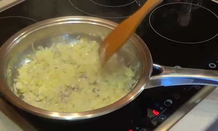 Pour préparer les haricots, préparez les ingrédients