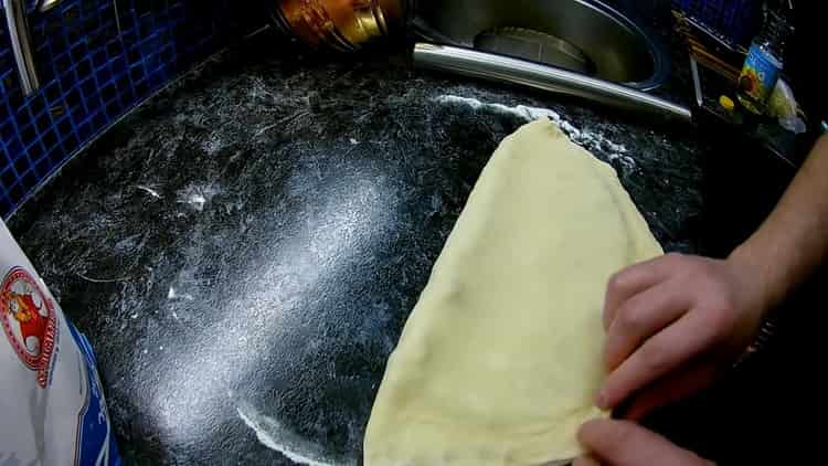 For cooking pasties, close the product