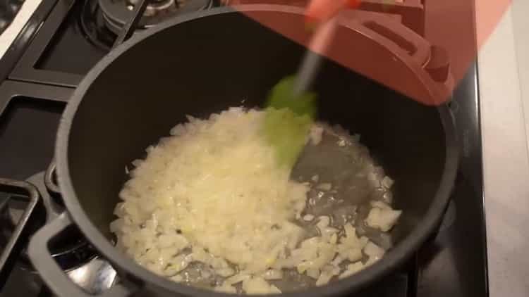 To make buckwheat, fry the onions