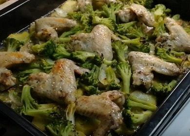 Poulet cuit au four avec brocoli et pommes de terre