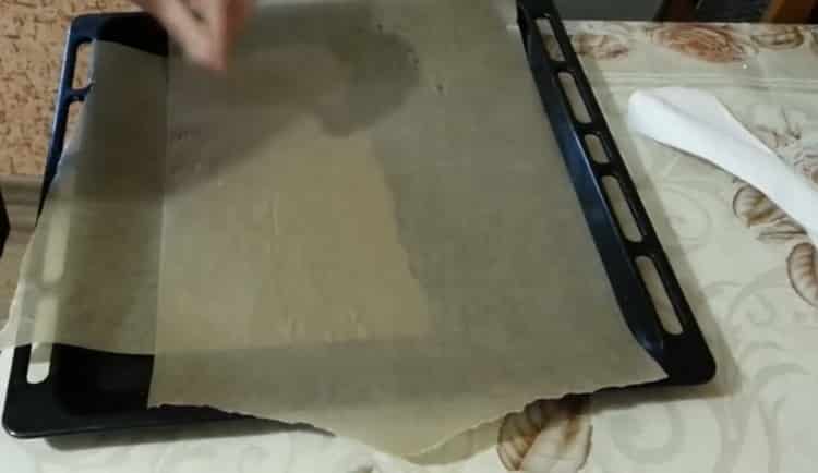 To prepare the meringues, prepare a baking sheet