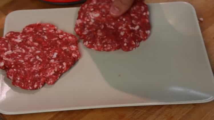 Form burgers to make a hamburger