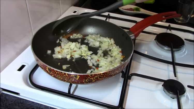 To make buckwheat, fry the onions