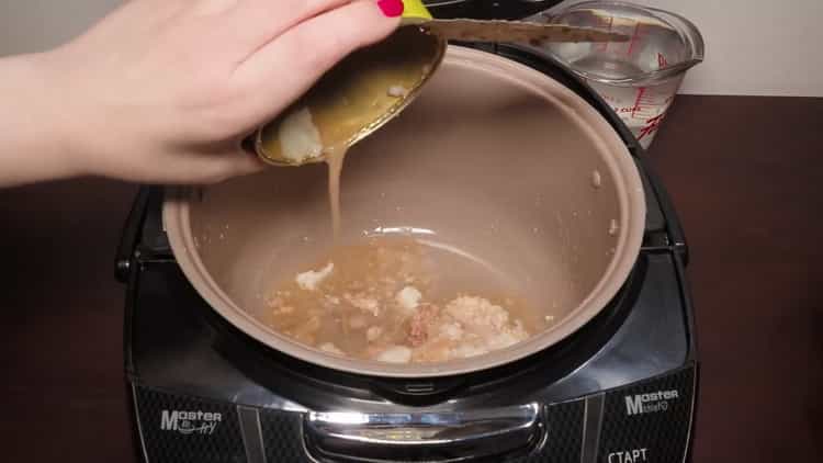 Kako kuhati heljdu s gulašem u polaganom kuhaču