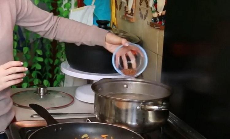 To make soup, add cereal to the broth