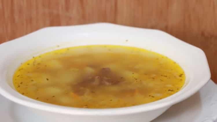 Sopa de trigo sarraceno y papa según una receta paso a paso con foto