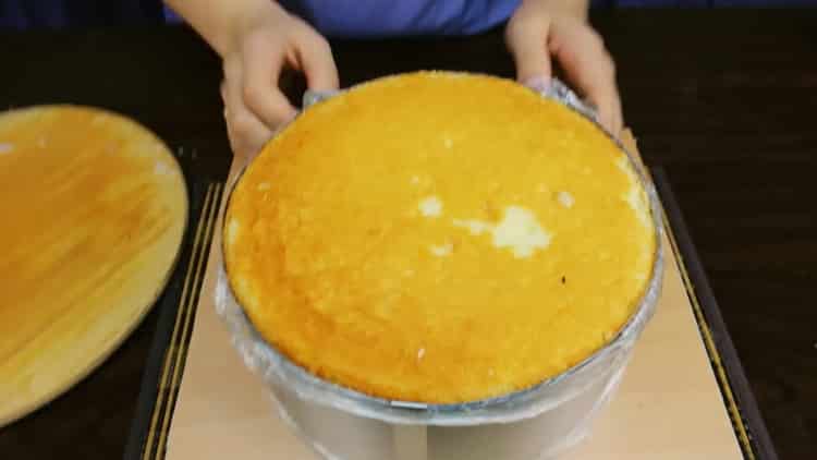To prepare the cake, lay the ingredients in layers
