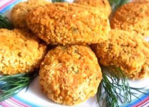 Cooking delicious pumpkin cutlets without meat: an interesting step-by-step recipe with a photo.