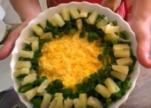 We prepare a quick and tasty salad with crab sticks and pineapple according to a step-by-step recipe with a photo.