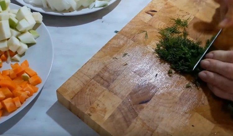 Finely chop the dill.