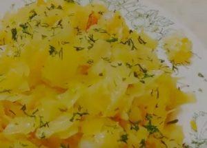 Juicy stewed cabbage with zucchini: cook according to a step by step recipe with a photo.
