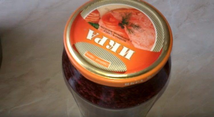 Такава рецепта ще ви позволи да приготвите вкусно арония и да запазите всички витамини.