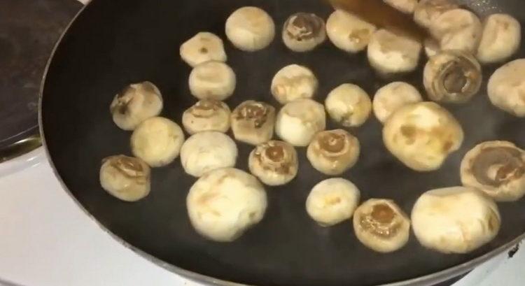 Cut mushrooms for cooking