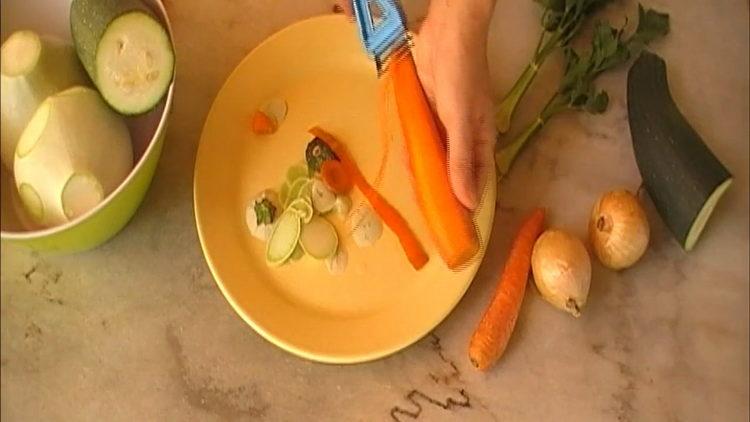 peel carrots