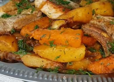 Potiron copieux et savoureux avec de la viande et des pommes de terre - une recette simple