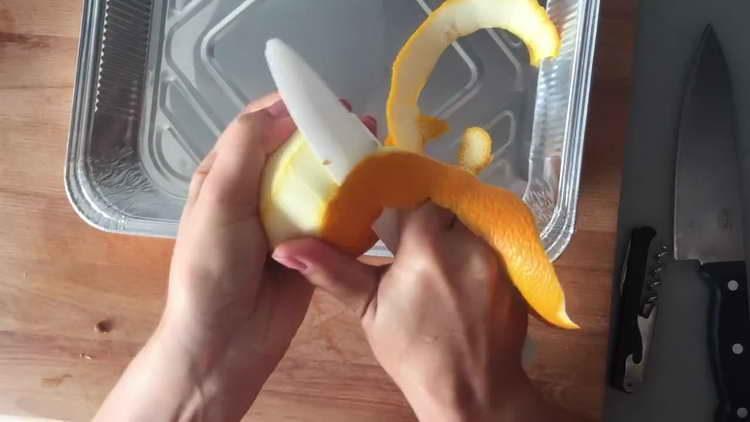 peel the orange