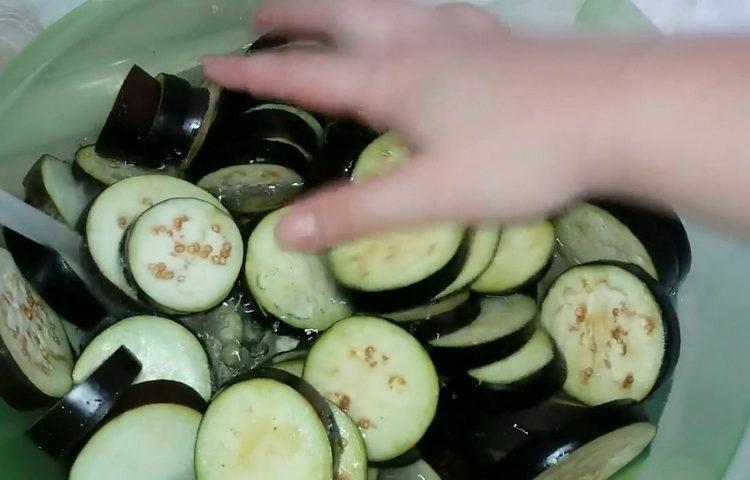 rincer les aubergines