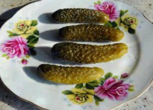 simple pickling cold cucumbers
