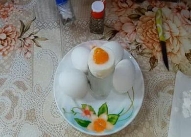 How to cook soft-boiled eggs 🥚