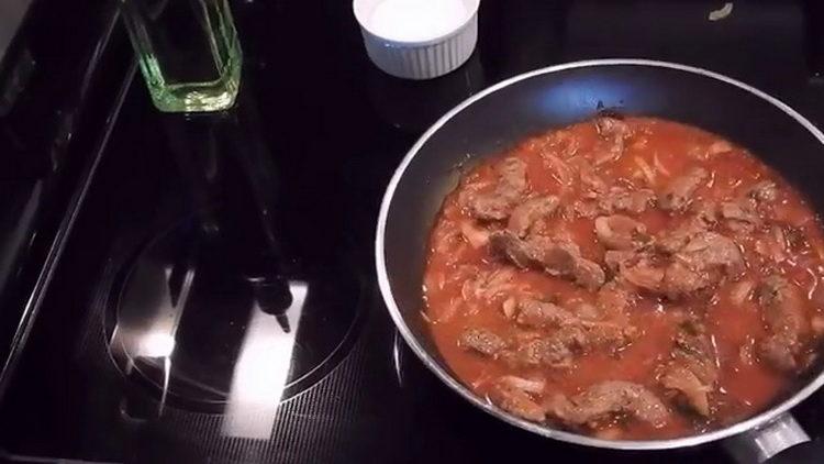 Prepara la salsa para cocinar