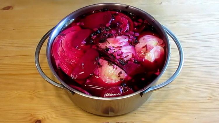 Wonderful Georgian pickled cabbage with beets