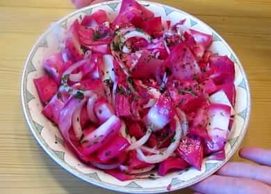 Wonderful Georgian pickled cabbage with beets 🌶