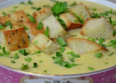 Velouté délicat et délicieux de courgettes