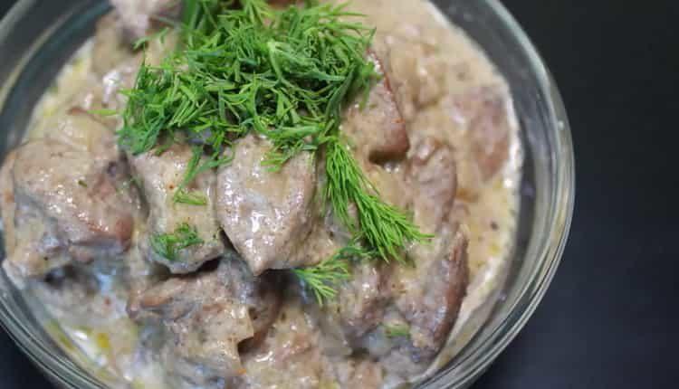 chicken liver in sour cream sauce is ready