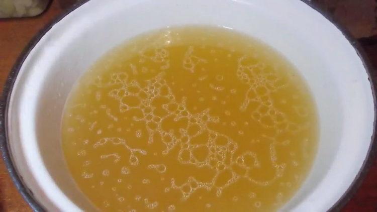 Maghanda ng gelatin para sa pagluluto