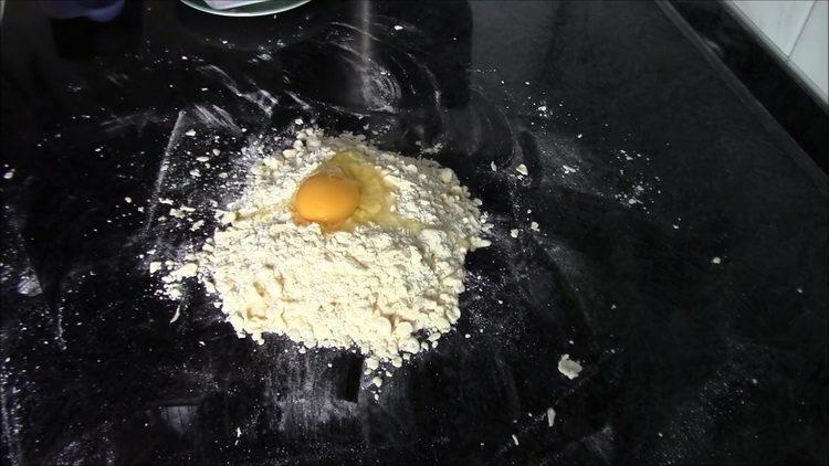 préparer les ingrédients pour la pâte