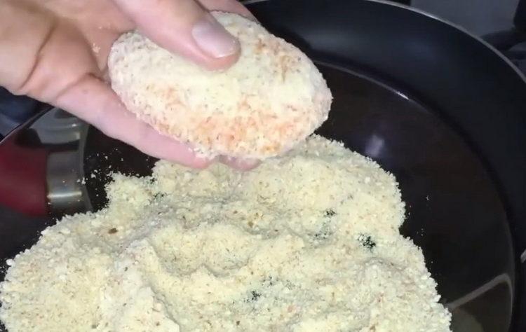 prepare the breading