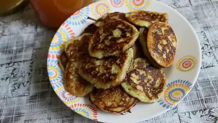 Simple at masarap na mga fritter ng kefir zucchini