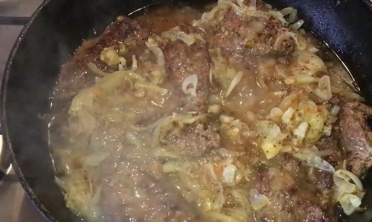 liver with onions ready