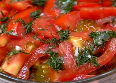 Delicious zucchini and tomato salad 🥗