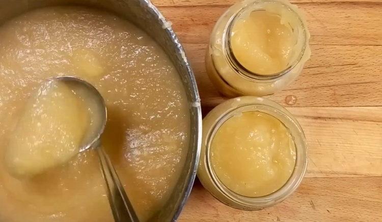 put the mashed potatoes in jars