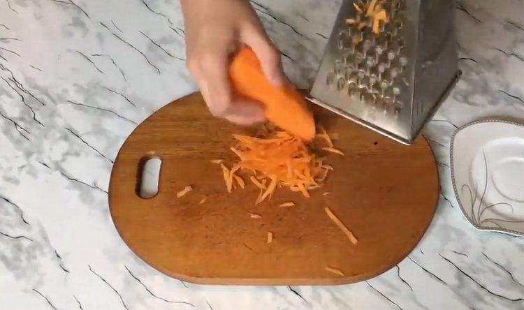 Grate carrots for cooking