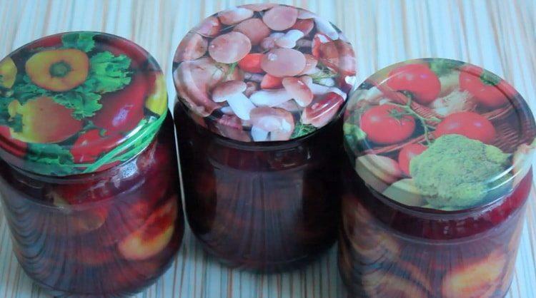 plum in your own juice for the winter is ready