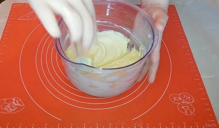 Make a dough to make a cake