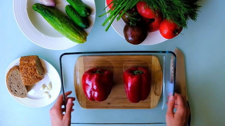 Cooking gazpacho soup, a simple recipe