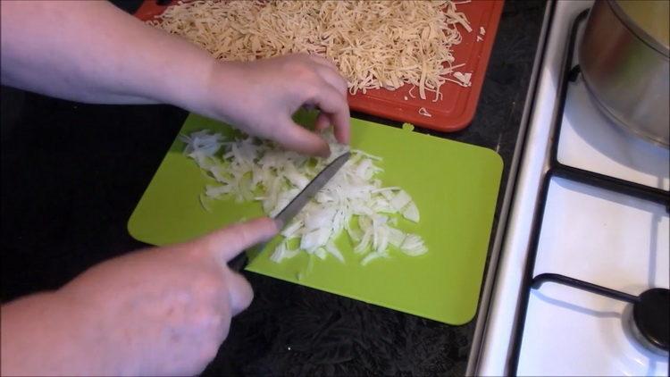 To cook, chop onion