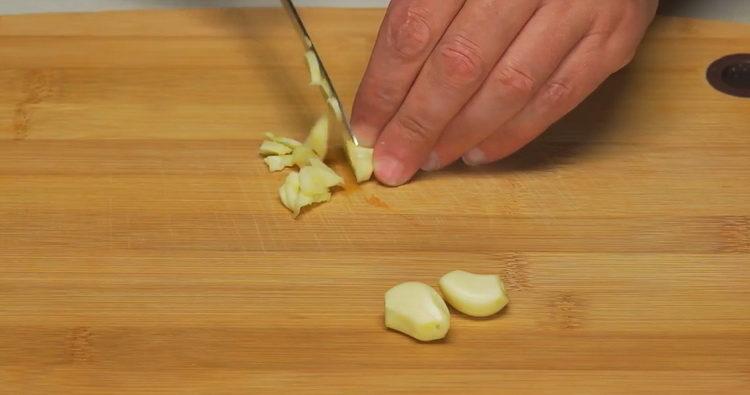 chop the garlic