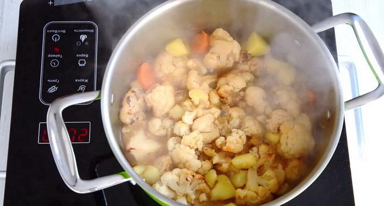 Prepara los ingredientes para cocinar.