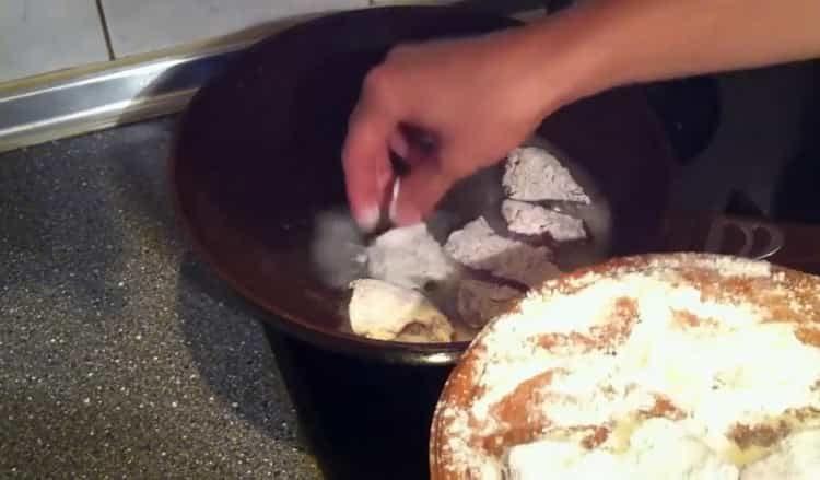 Prepare a breading to cook