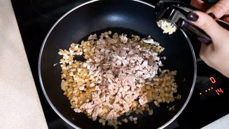 Add garlic to cook
