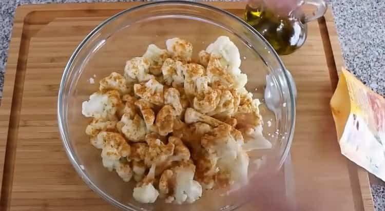 cauliflower in the oven add spices