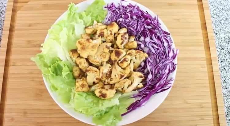 Coliflor en el horno según una receta paso a paso con foto