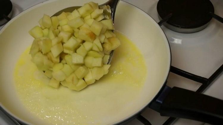 Fry apples to make strudel