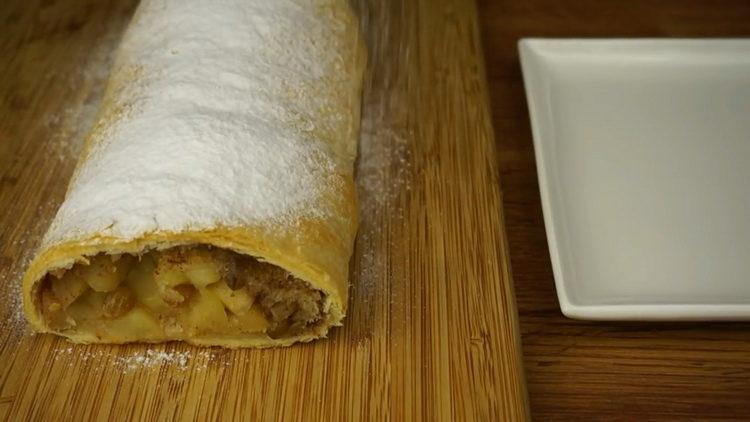 strudel de manzana listo