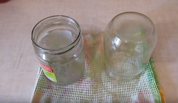 we sterilize jars with lids.